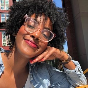 Meet your Posher, Zamzam